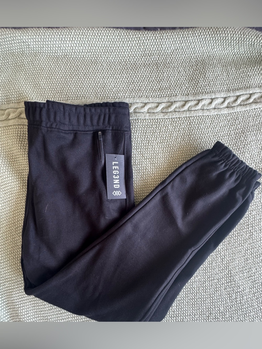 LEG3ND Black Jogger Sweatpants – XL (Runs Small / Teen Fit) NWT